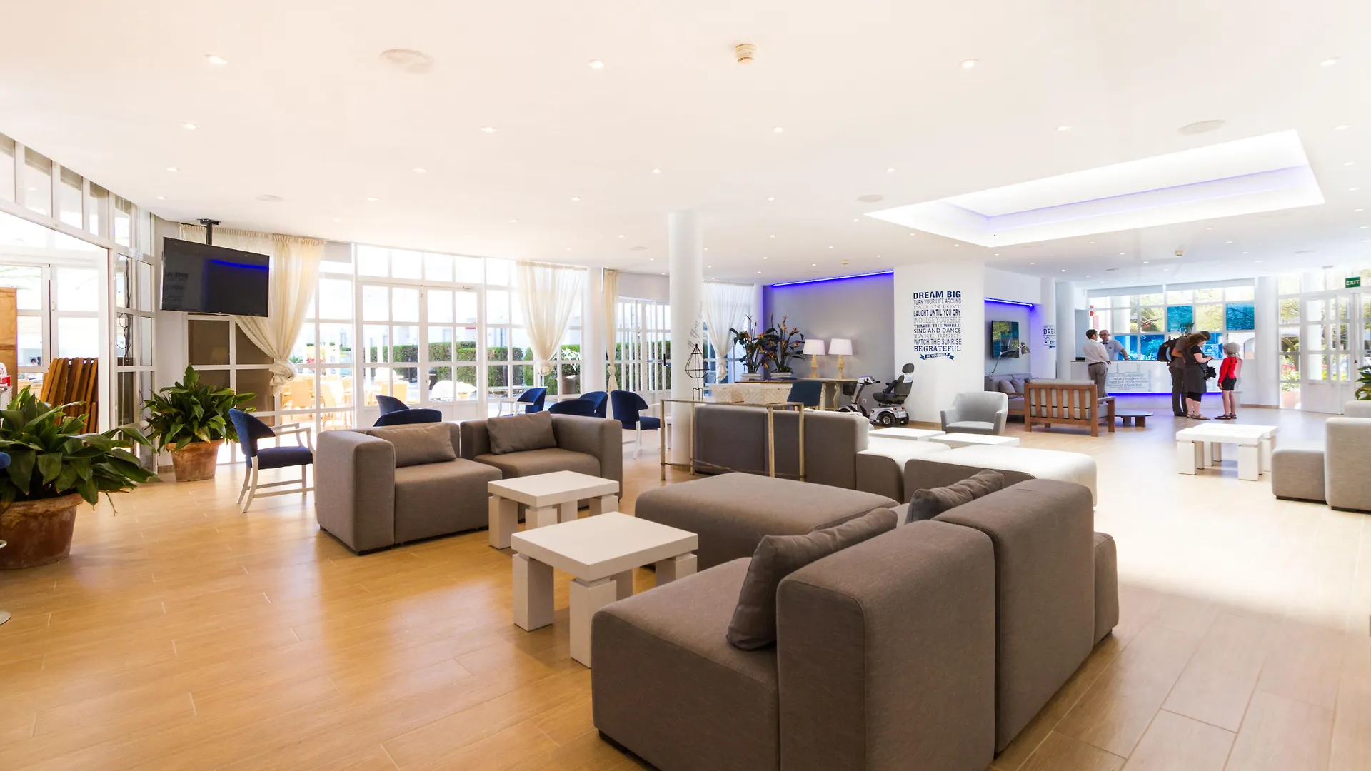 *** Aparthotel Jutlandia Family Resort Santa Ponsa Spagna