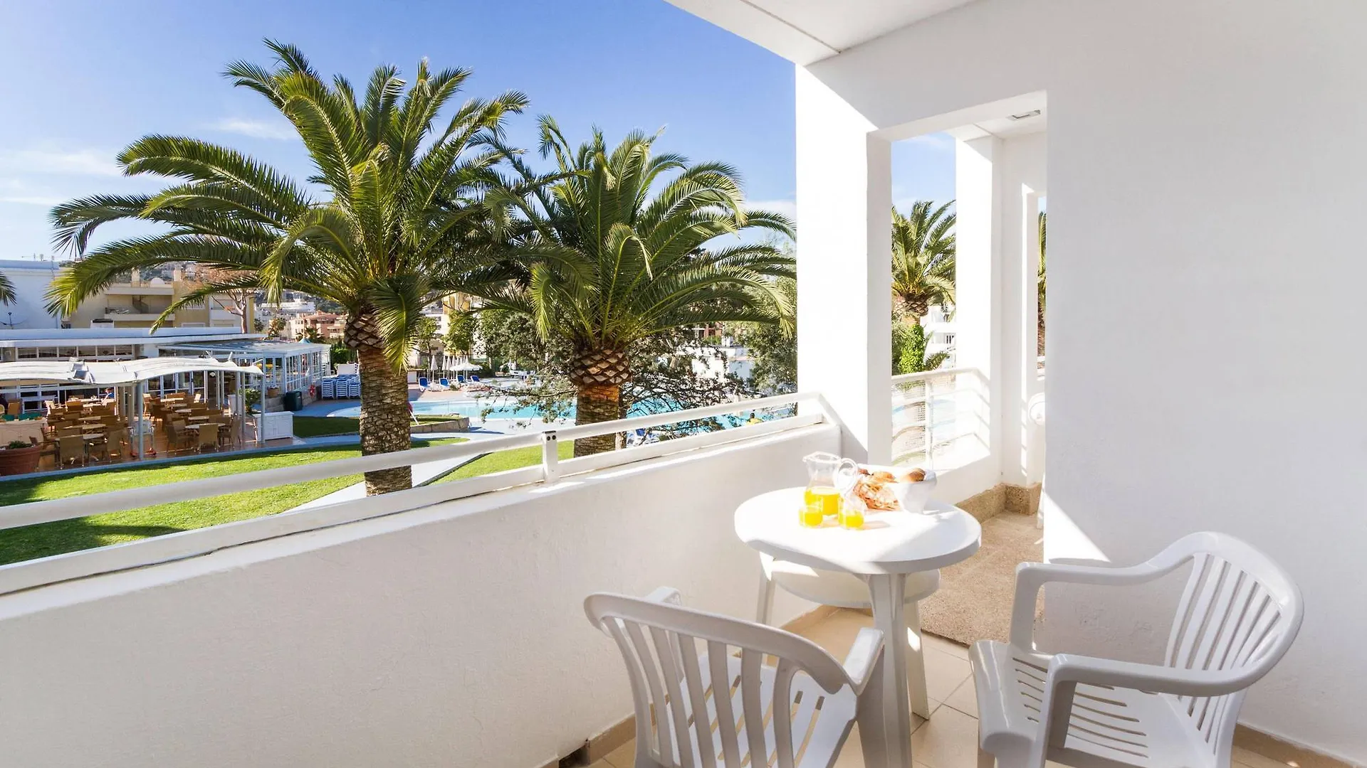 Jutlandia Family Resort Santa Ponsa Aparthotel